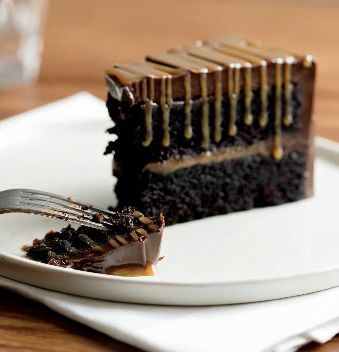 image of salted caramel cake slice
